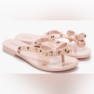 Mini Melissa ‘Harmonic’ Studded Bow Blush Flip Flops